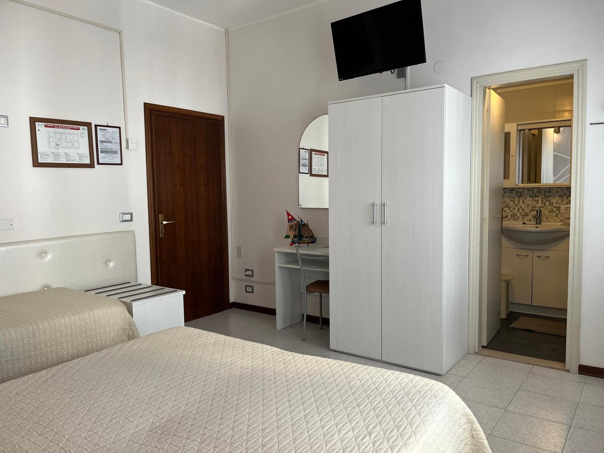 Hotel Touring Соттомаріна Екстер'єр фото